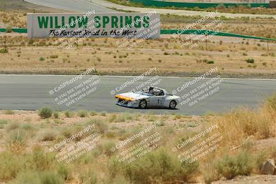 media/May-31-2025-CalClub SCCA (Sat) [[2c1a04e1ee]]/Qualifying/Group 6/Turn 4/
